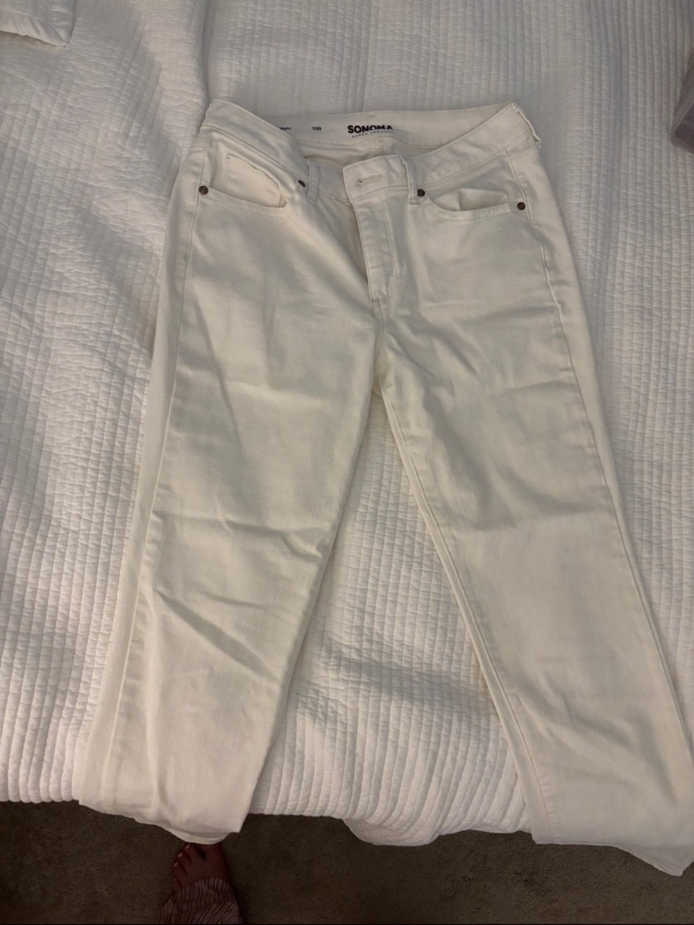Sonoma Cream straight leg jeans